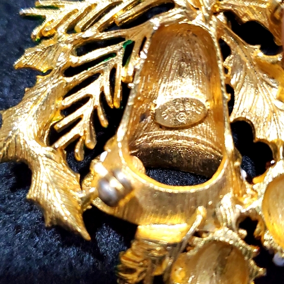 Lot of 4 Christmas Booches #2 - Picture 5 of 11